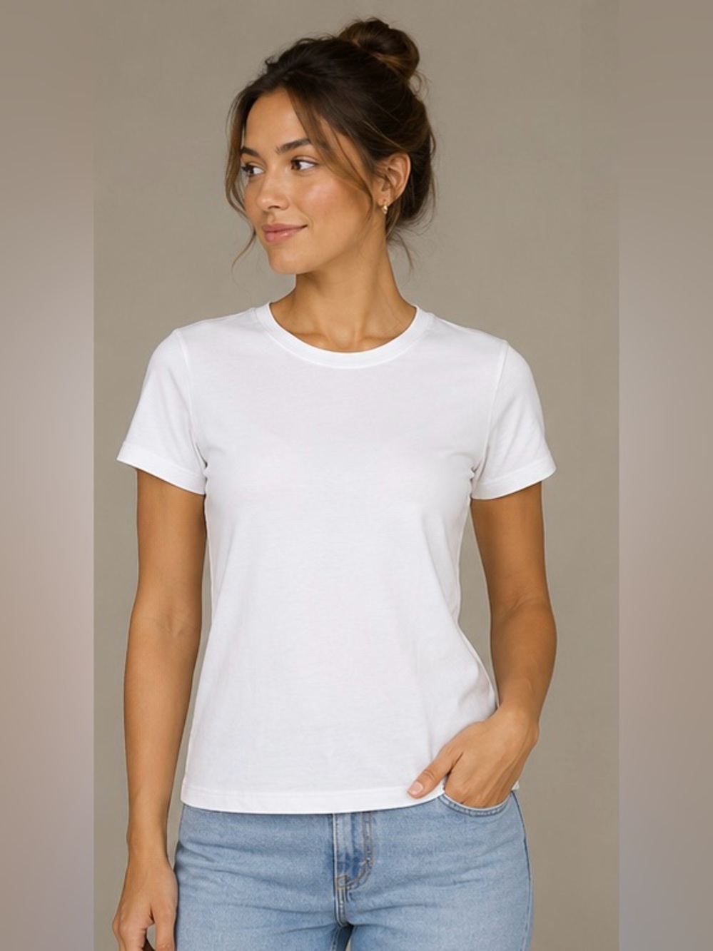 Lululemon White Crew Neck Short Sleeve Tee Fits Women’s Small